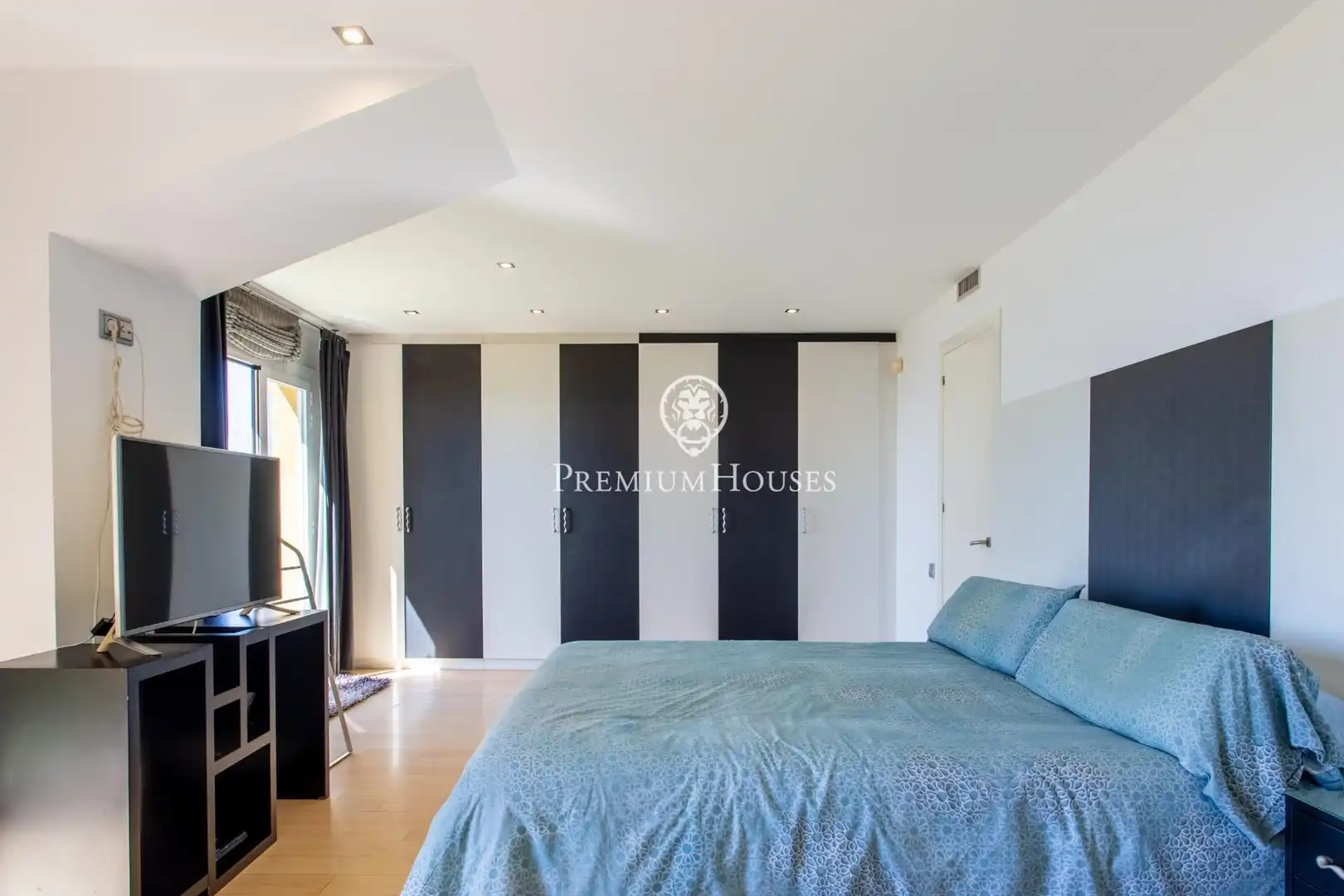 Habitación de Casa o chalet en venta en Arenys de Mar con Calefacción, Jardín privado y Terraza