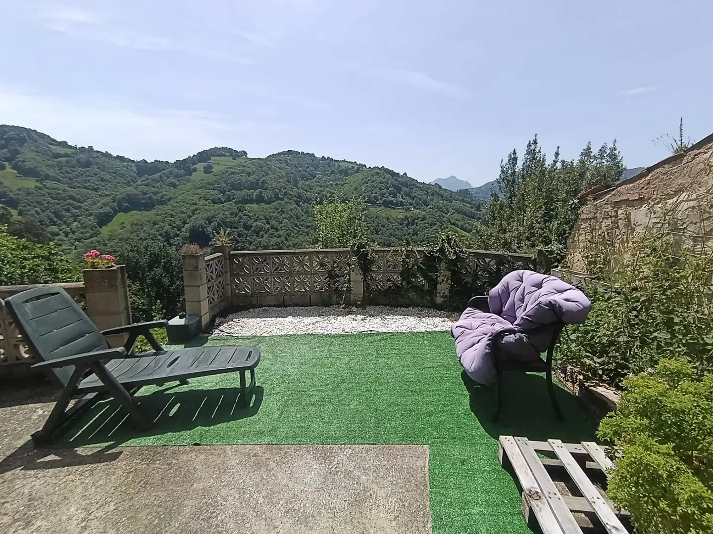 Terrasse von Country house zum Verkauf in San Martín del Rey Aurelio mit Balkon