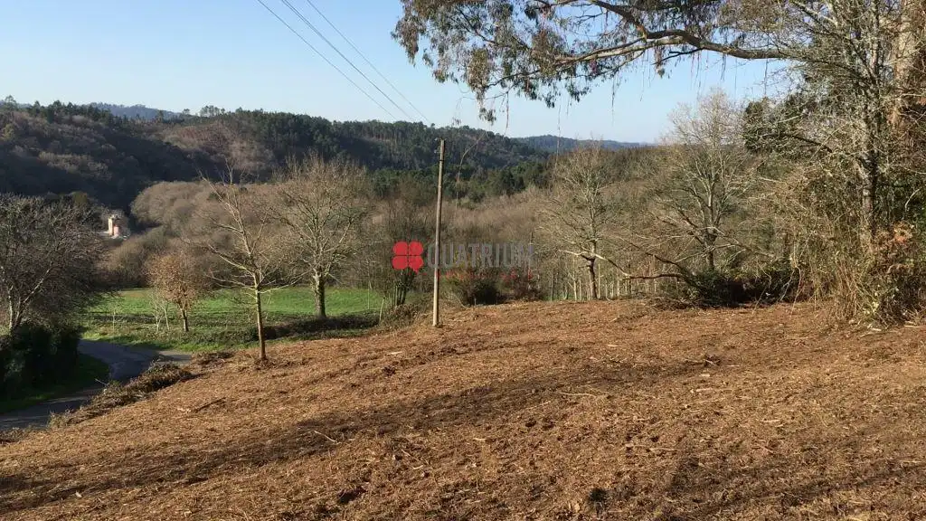 Casa o xalet en venda en Santiago de Compostela  amb Jardí privat