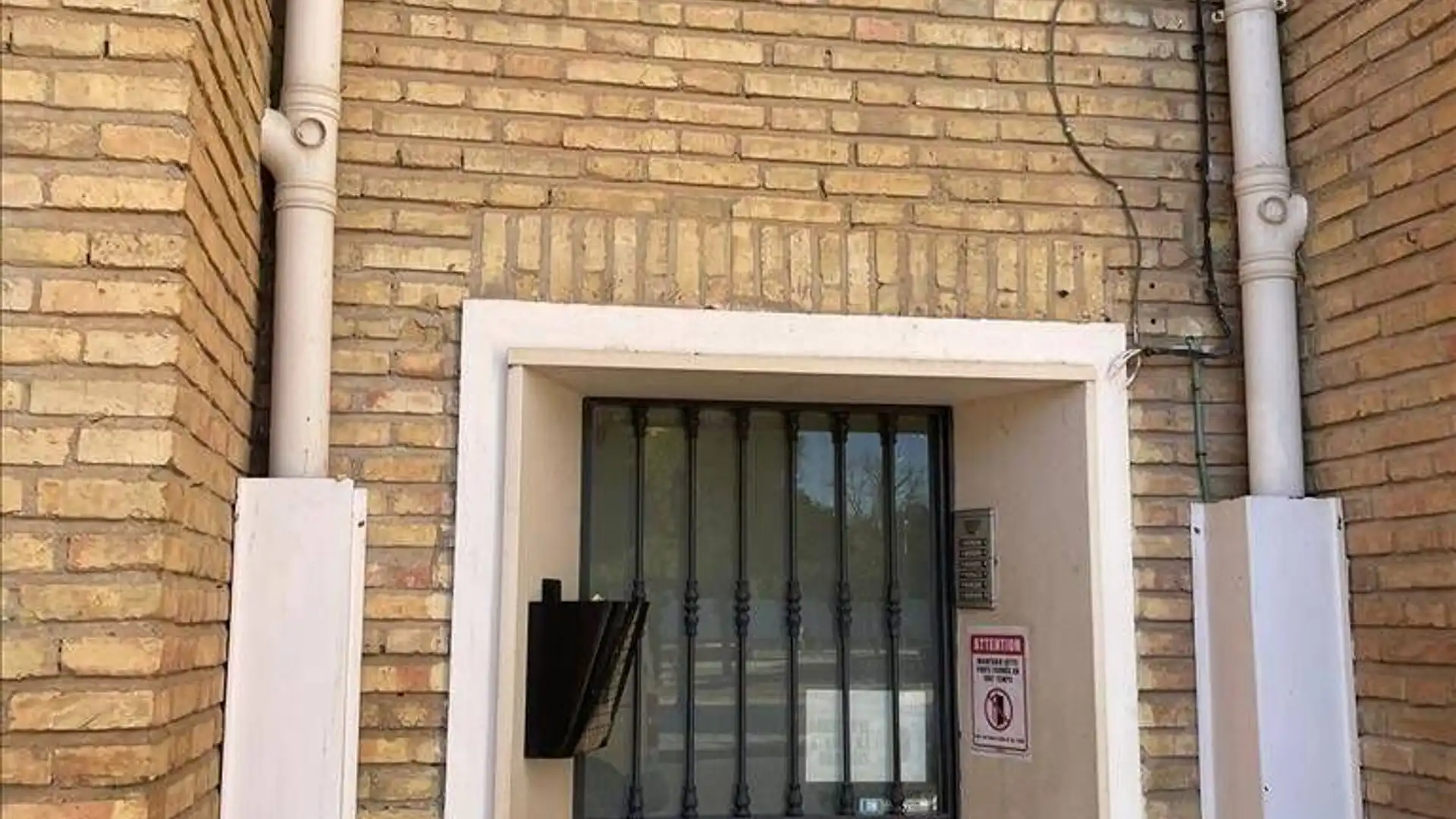 Vista exterior de Piso en venta en Puente Genil