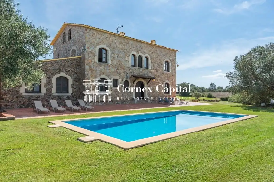 Vista exterior de Finca rústica de alquiler en Fontanilles con Aire acondicionado, Calefacción y Jardín privado
