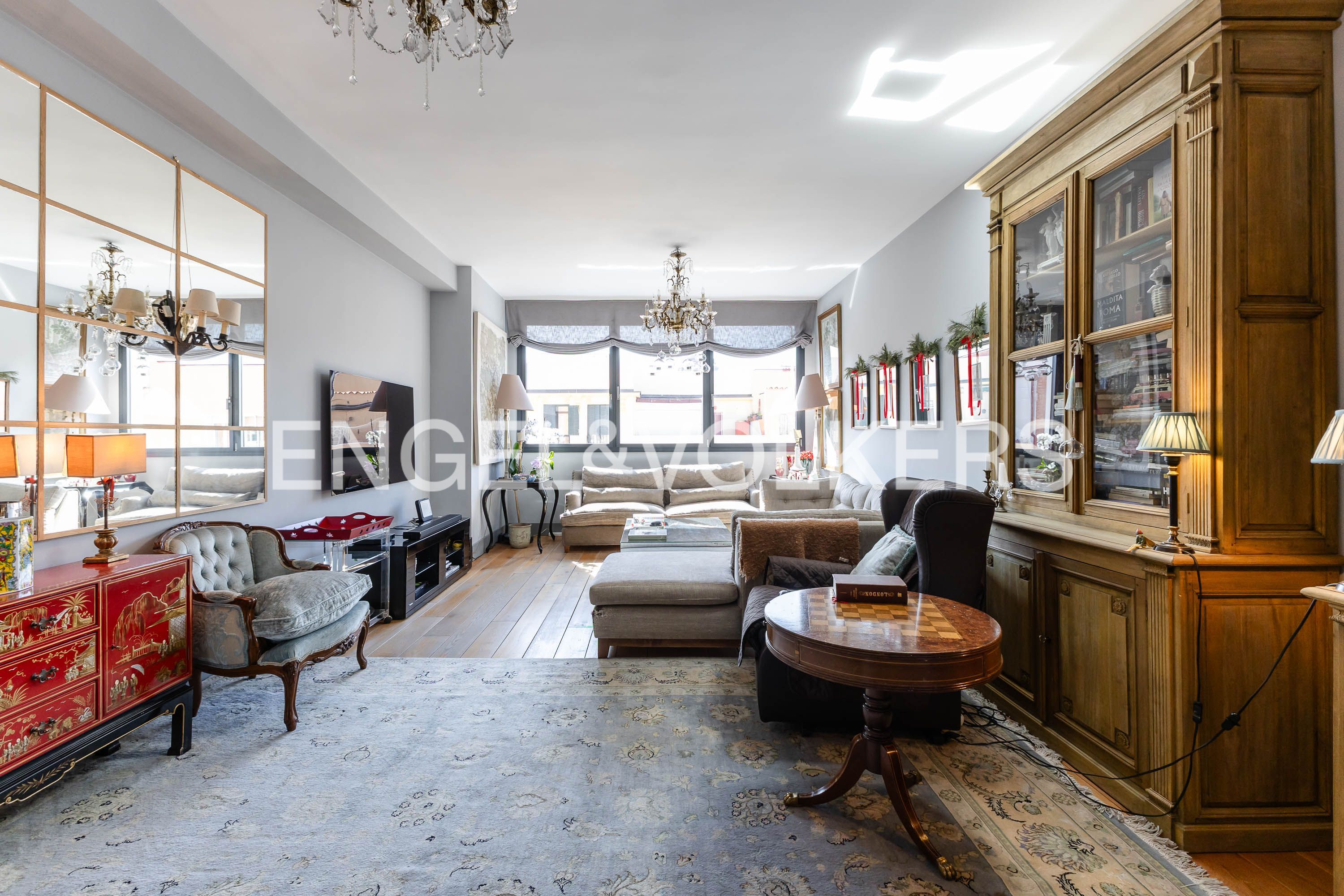 Sala d'estar de Pis en venda en  Madrid Capital amb Aire condicionat, Calefacció i Terrassa