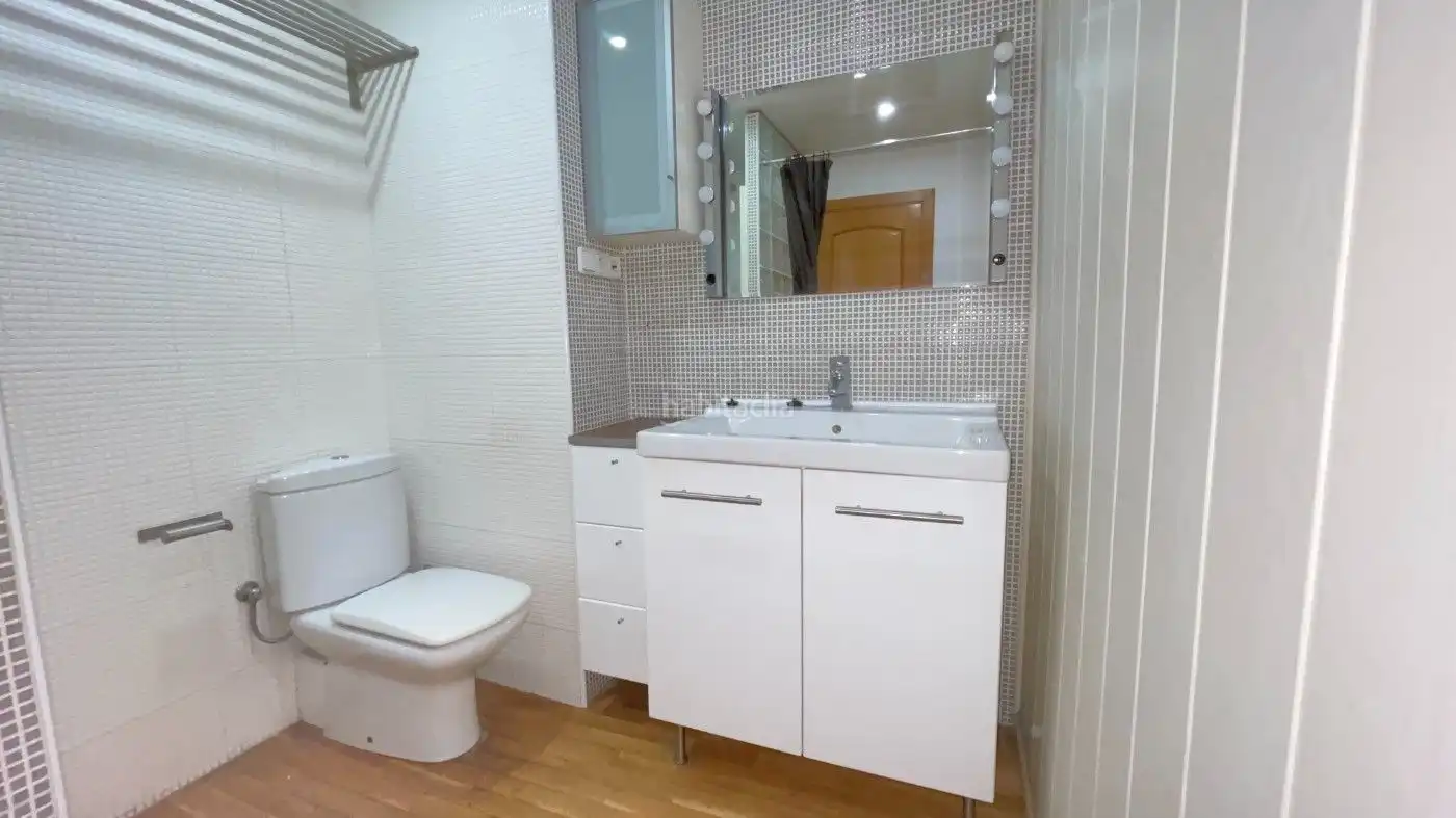 Flat for rent in Colom, Cementiri Vell