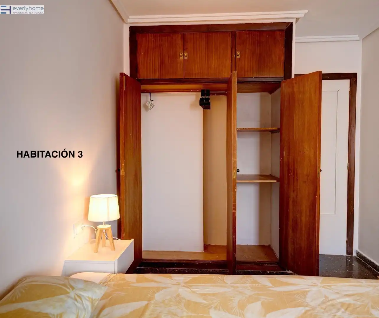 Habitación de Piso para compartir en Valencia con Terraza, Amueblado y Balcón