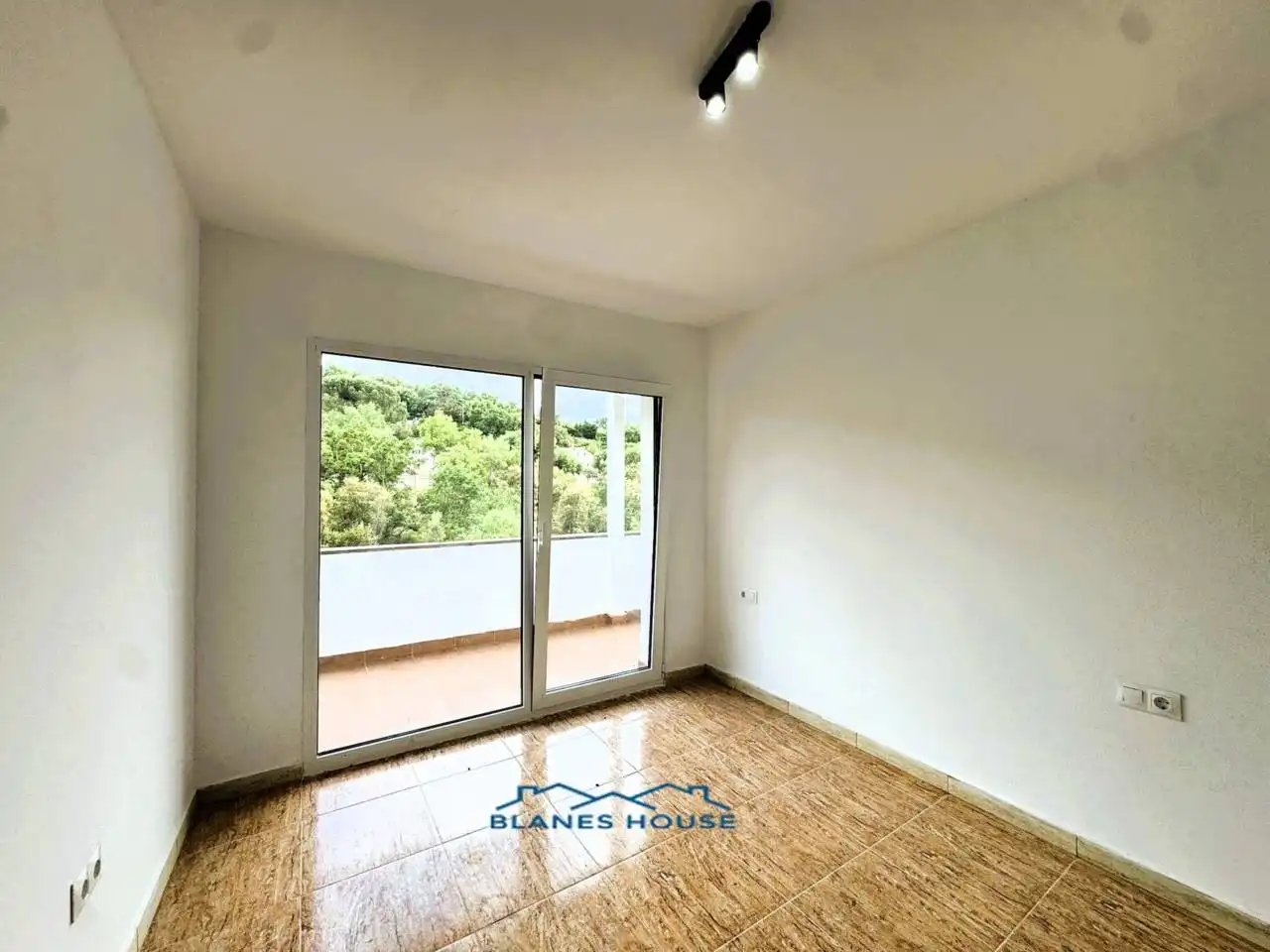 Terrassa de Casa o xalet en venda en Maçanet de la Selva amb Jardí privat, Terrassa i Alarma
