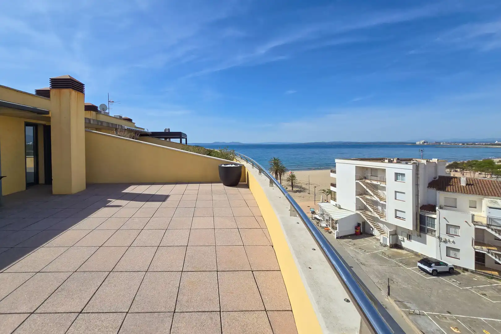 Terrassa de Àtic en venda en Roses amb Aire condicionat, Calefacció i Jardí privat
