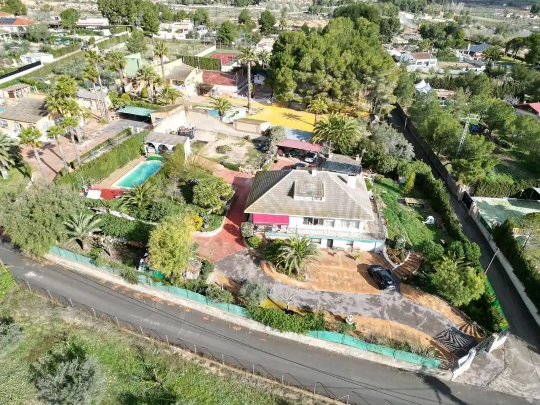 House with pool for sale in Petrer, imagen 2