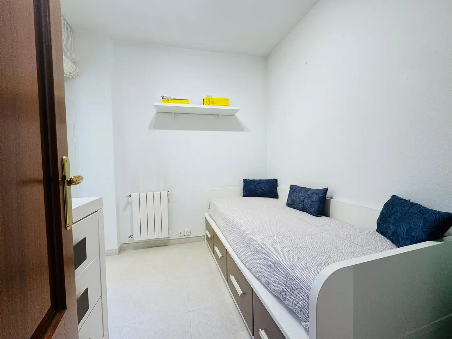 Habitación de Casa o chalet en venta en Figueres con Aire acondicionado, Calefacción y Terraza