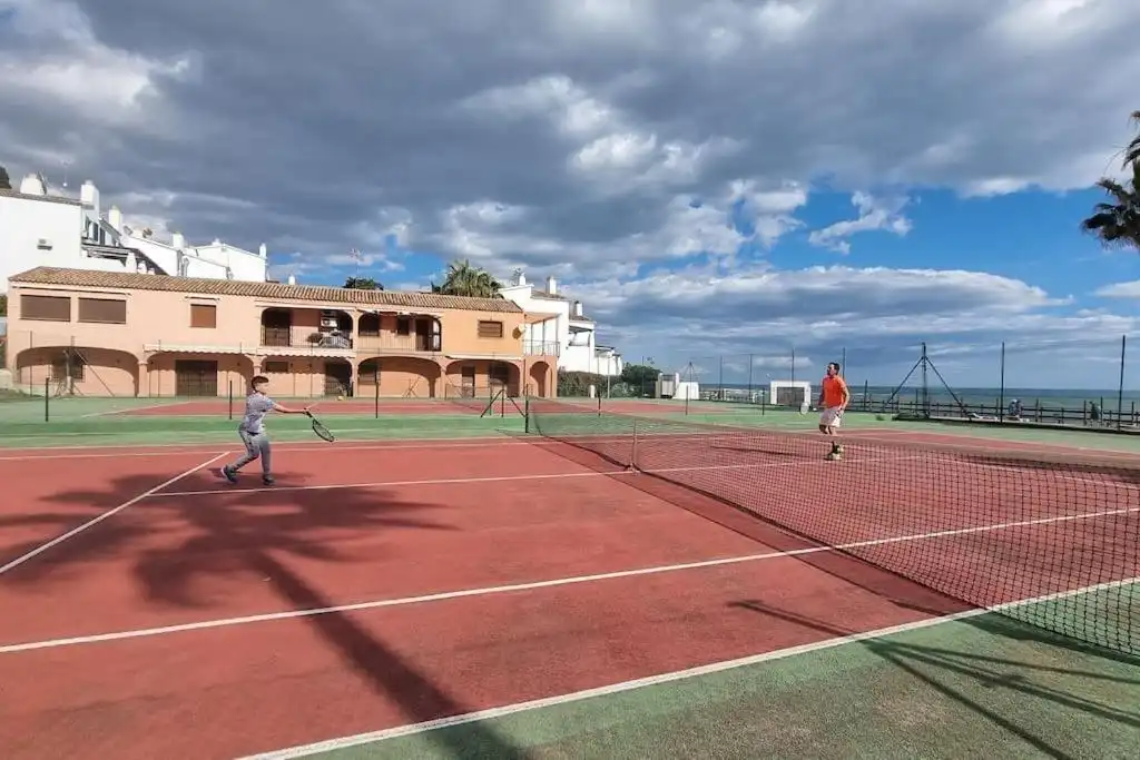 Vista exterior de Apartament de lloguer en Mijas amb Jardí privat, Terrassa i Balcó