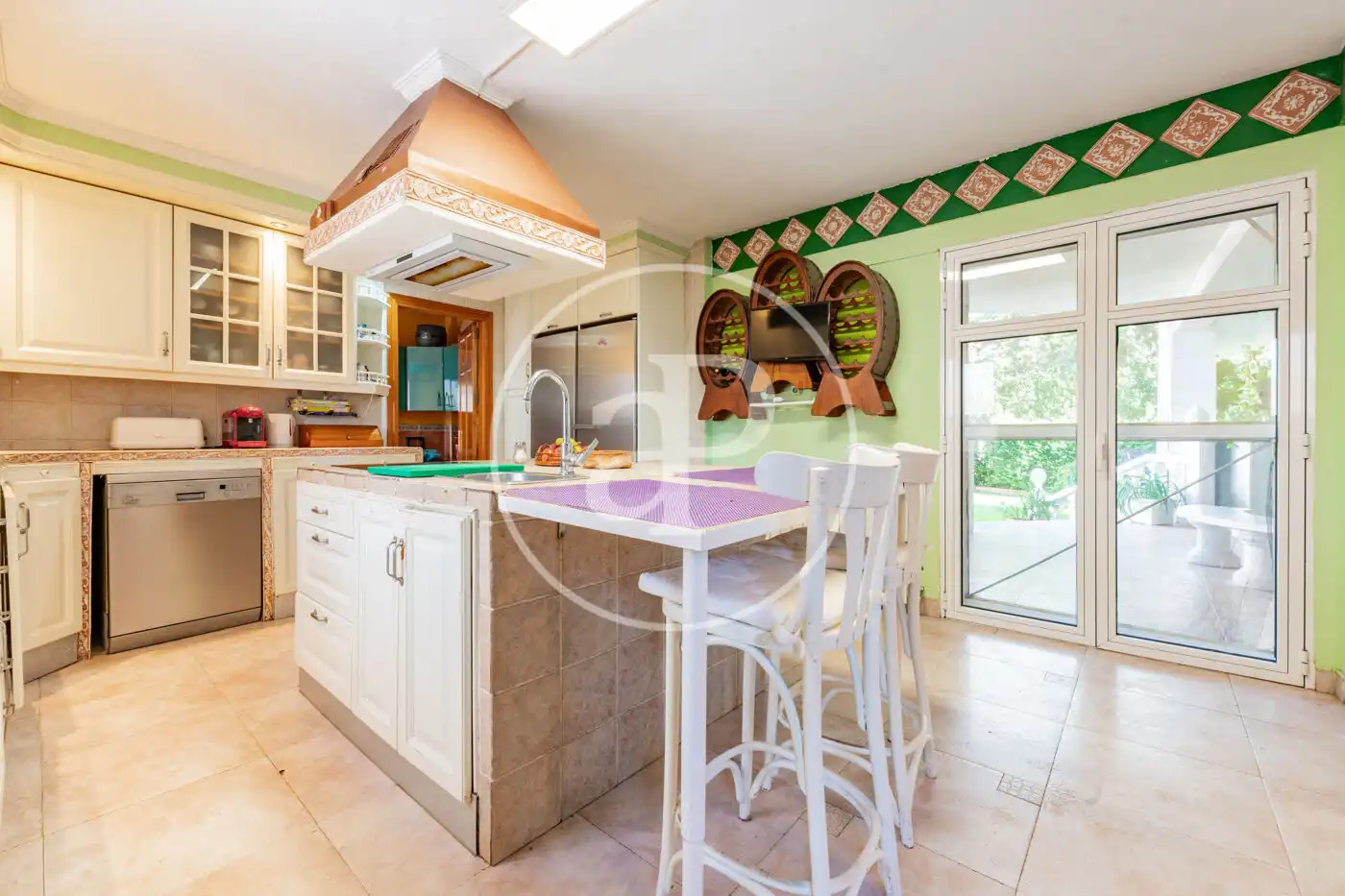 Kitchen of Houses for sale in Valdeolmos-Alalpardo, Madrid