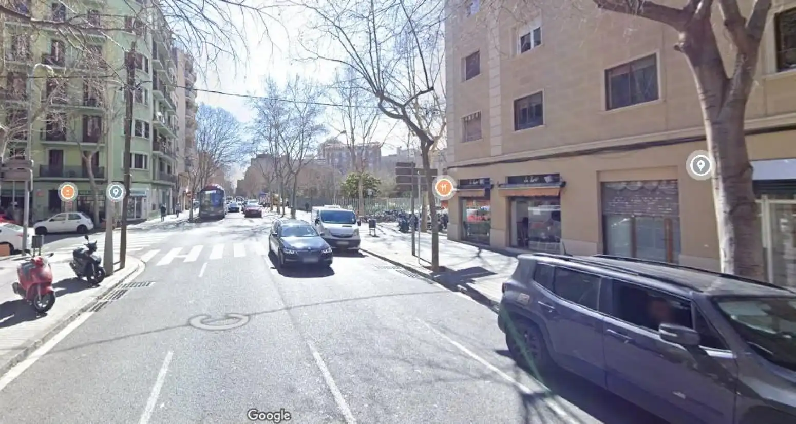 Exterior view of Commercial properties for sale in Barcelona