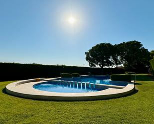 Piscina de Casa adosada en venda en Alpicat amb Aire condicionat, Terrassa i Balcó