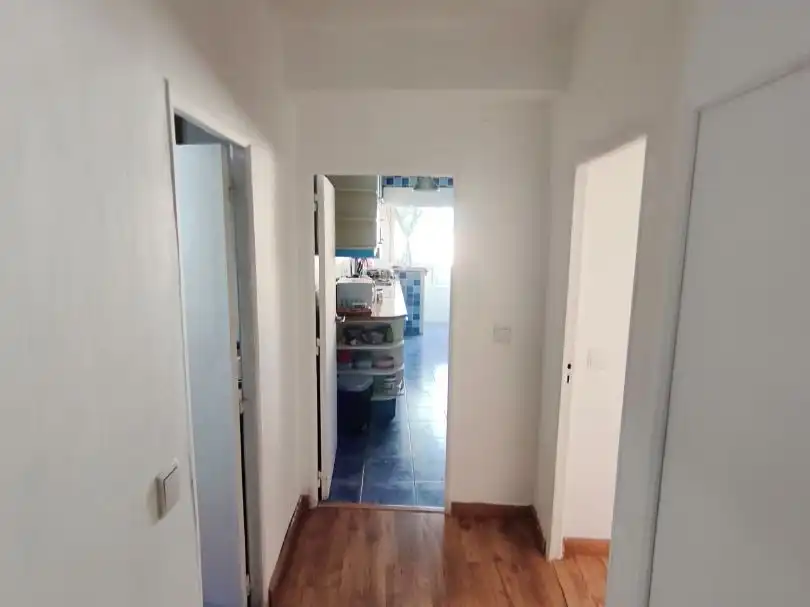 Wohnung zum Verkauf in  Madrid Capital mit Klimaanlage, Terrasse und Balkon