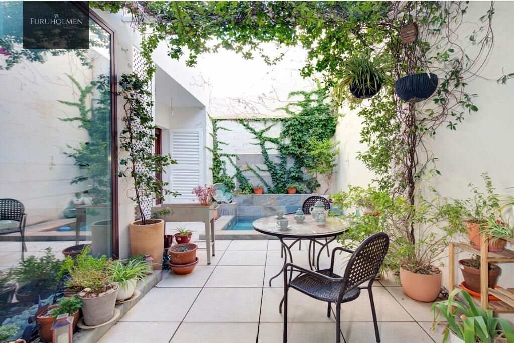 Terrassa de Casa o xalet en venda en  Granada Capital amb Calefacció i Piscina