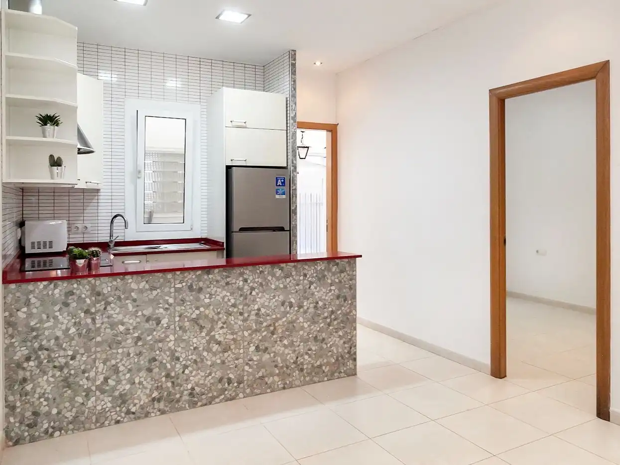 Bajo con ascensor en venta en Carrer de Violant d'Hongria Reina d'Aragó 170, imagen 7