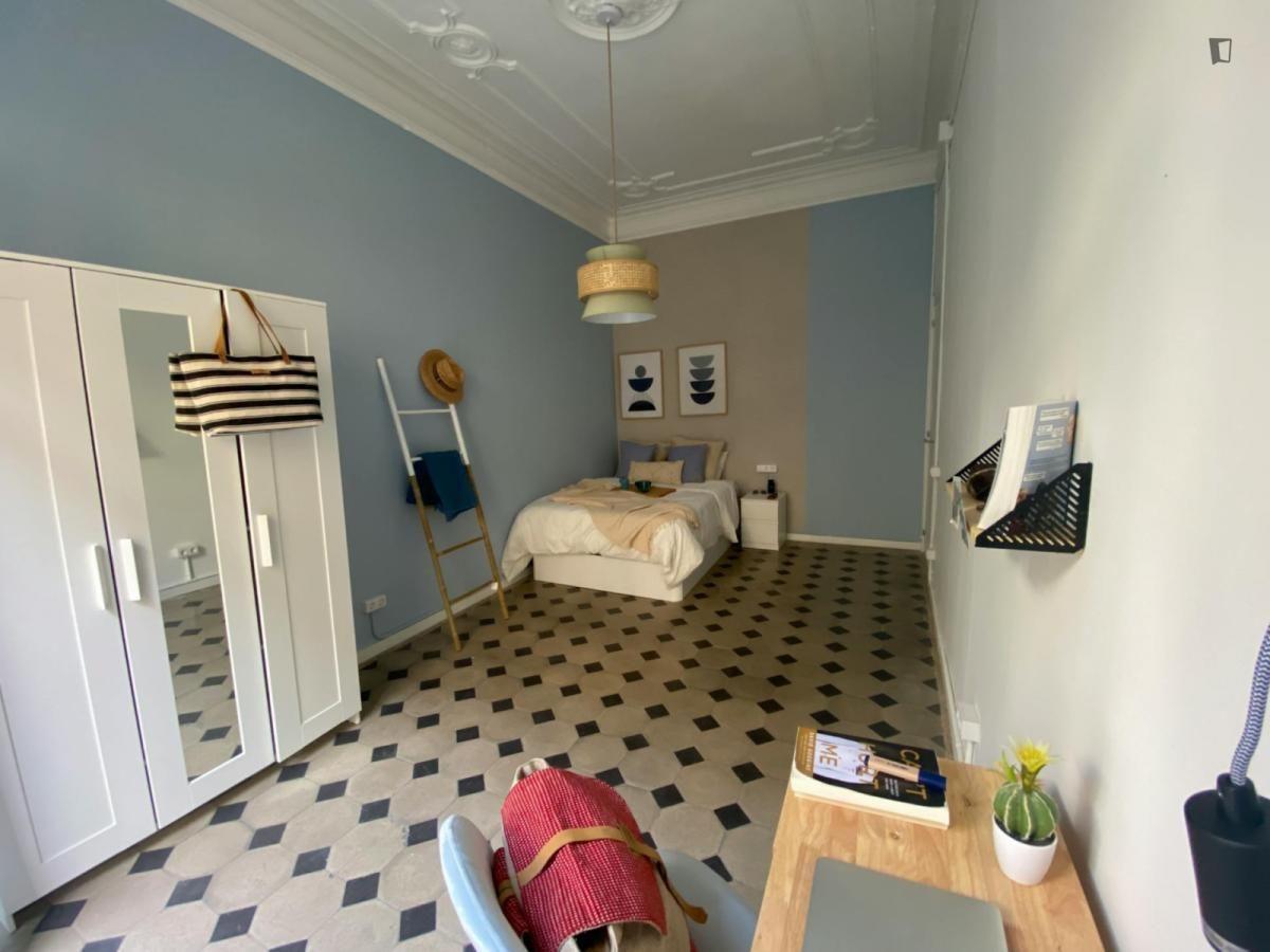 Bedroom of Apartment to share in  Barcelona Capital  with Heating, Furnished and Oven