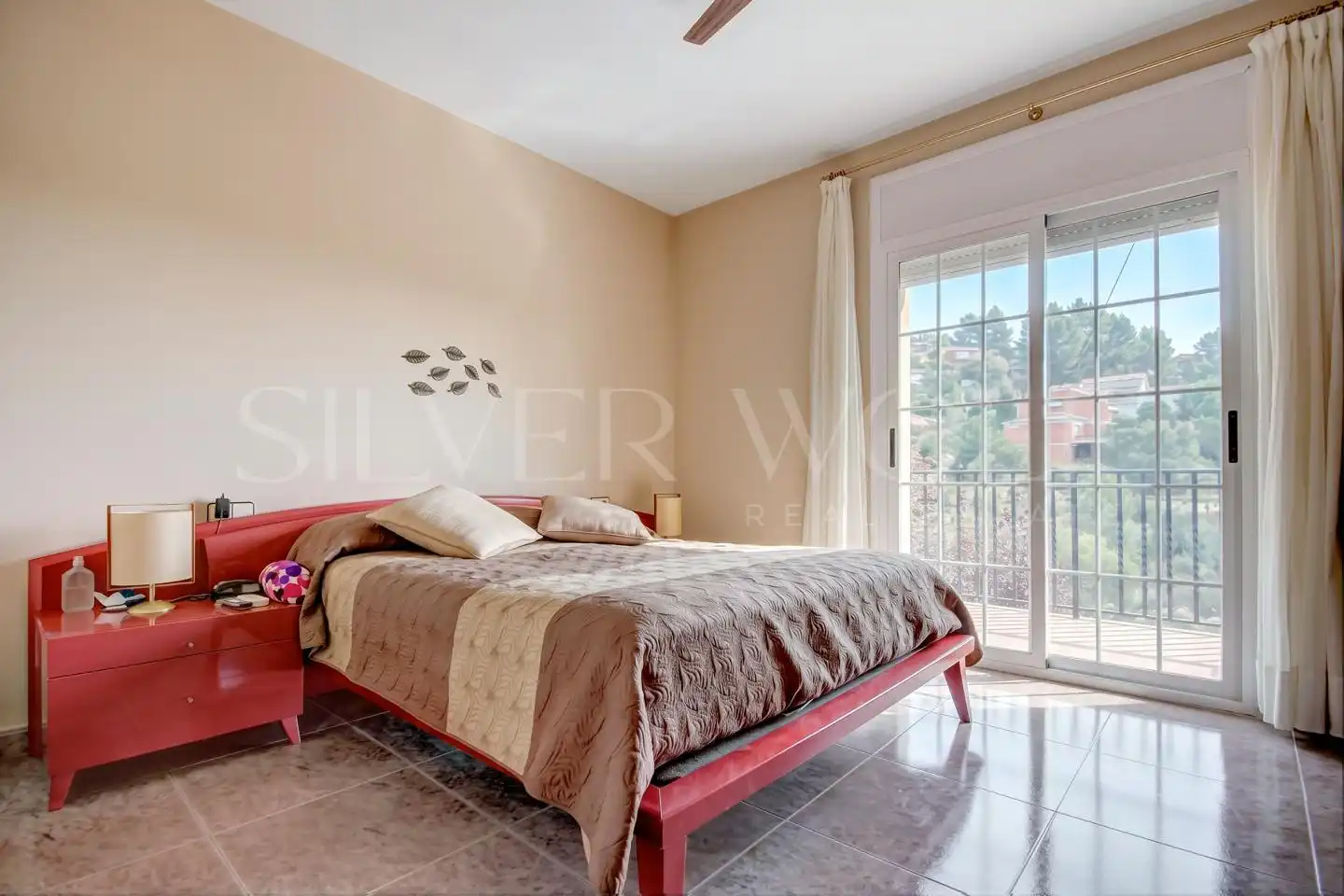 Habitación de Casa o chalet en venta en Vallirana, Barcelona