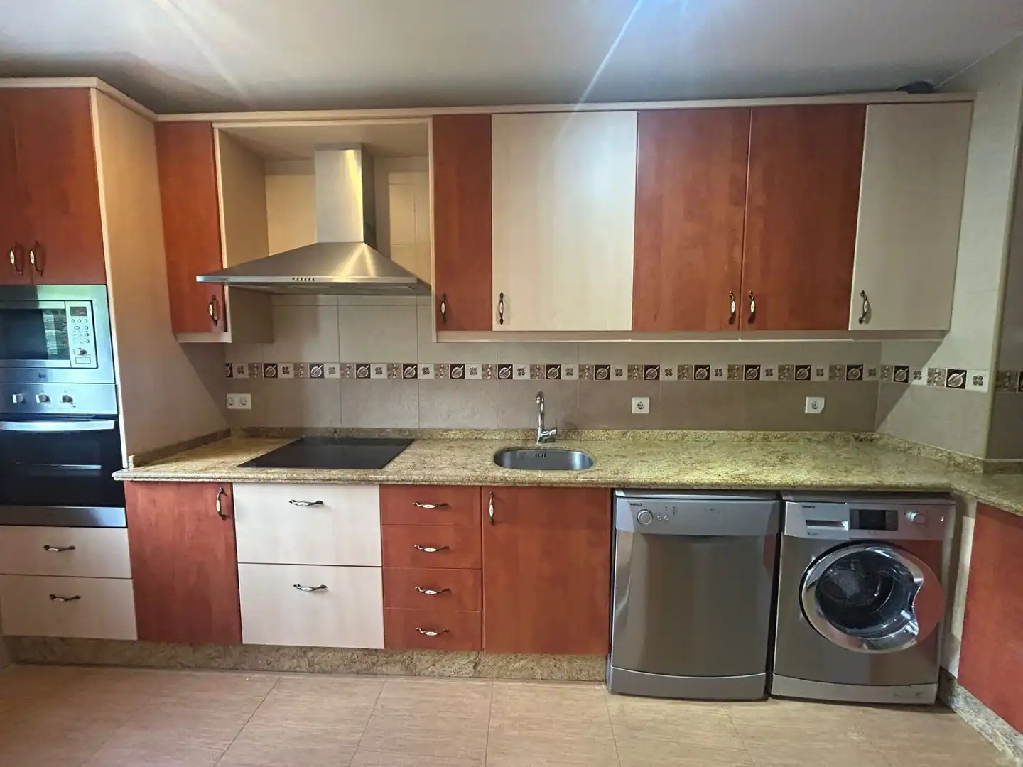 Küche von Wohnung zum Verkauf in Gata mit Heizung und Möbliert