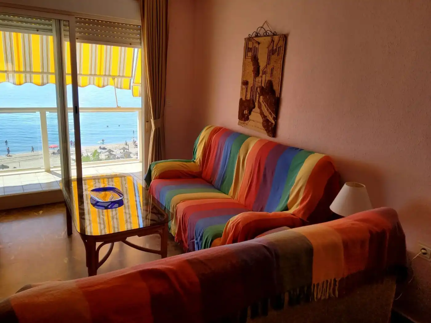 Sala de estar de Piso de alquiler en Fuengirola con Terraza y Amueblado
