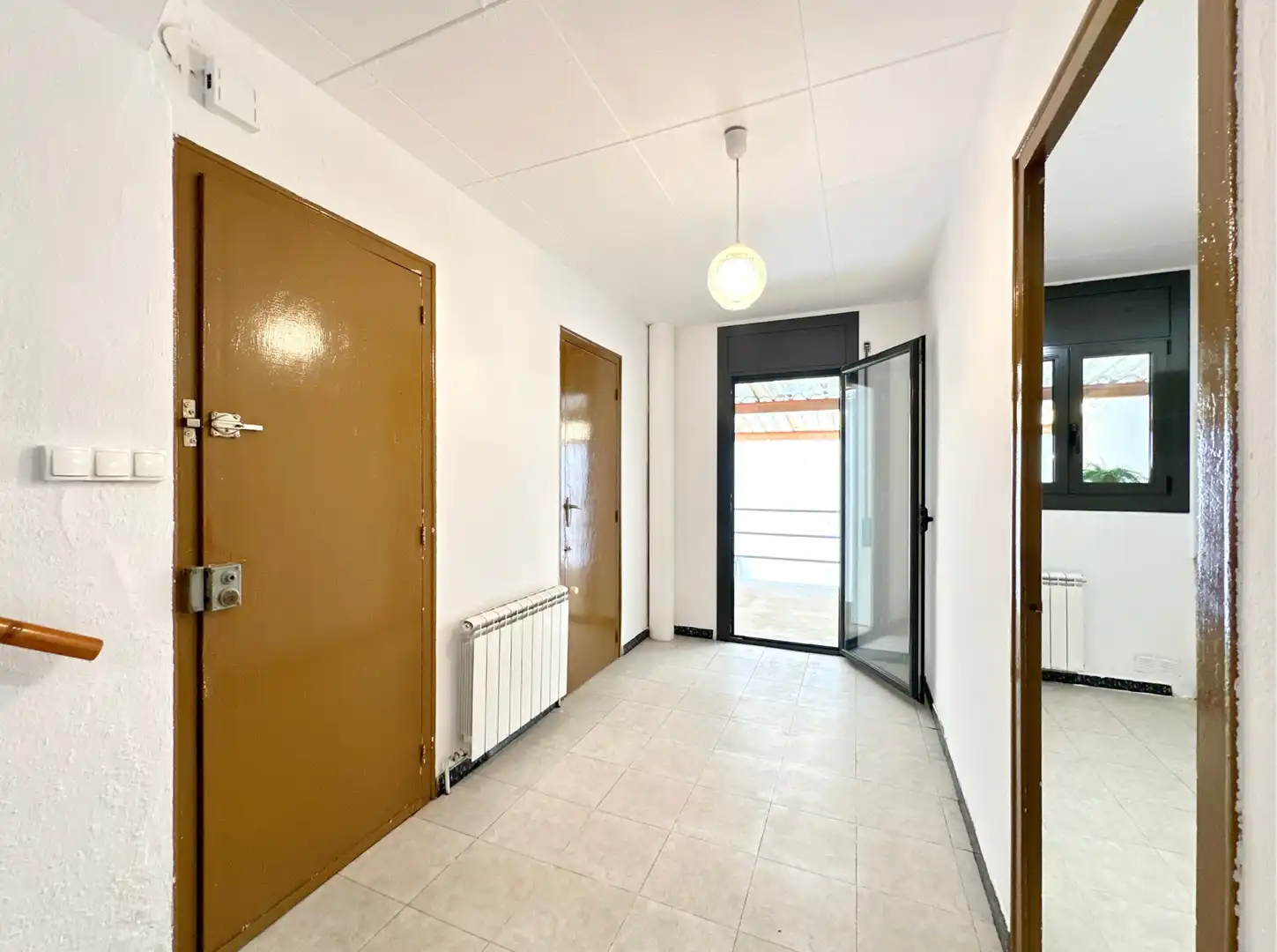 Casa adosada en venta en Manlleu con Aire acondicionado, Jardín privado y Terraza