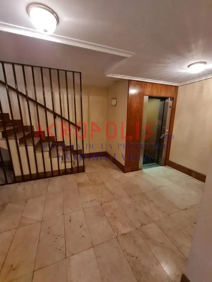 Flat for sale in Benavente  with Heating