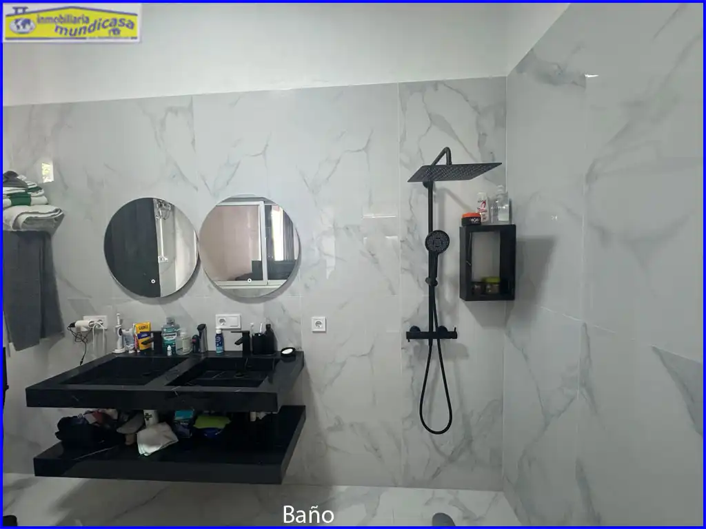 Baño de Casa o chalet en venta en Orihuela con Aire acondicionado, Jardín privado y Terraza