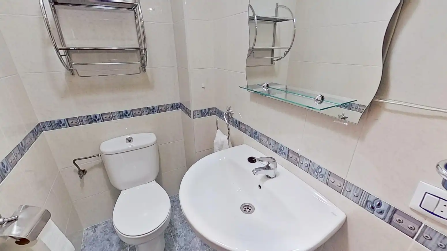 Bathroom of Flat for sale in Torrelavega   with Heating