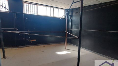 Local Com. en venta en Avda. Madrid., imatge 2