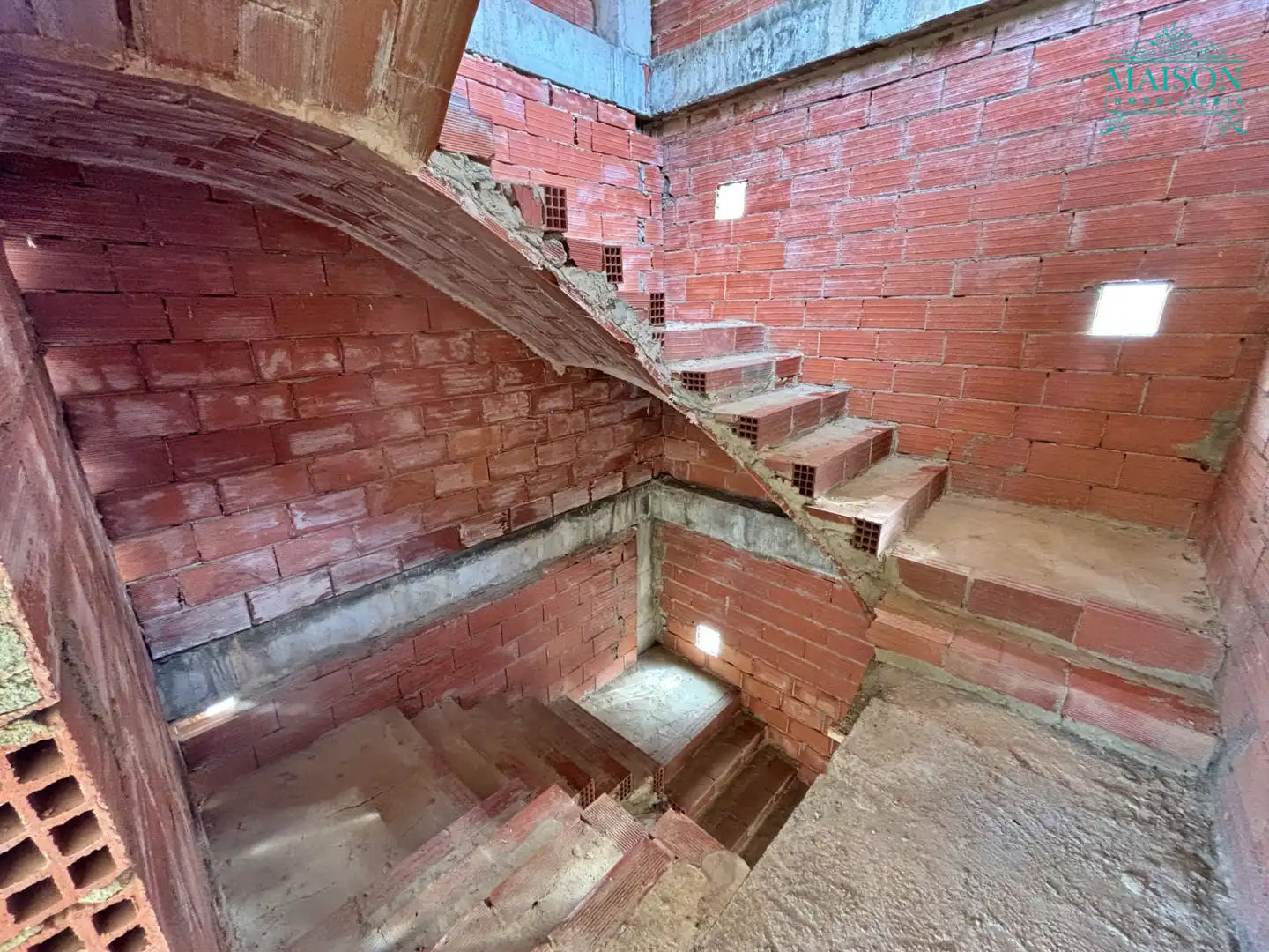 Casa adosada en venda en Eslida
