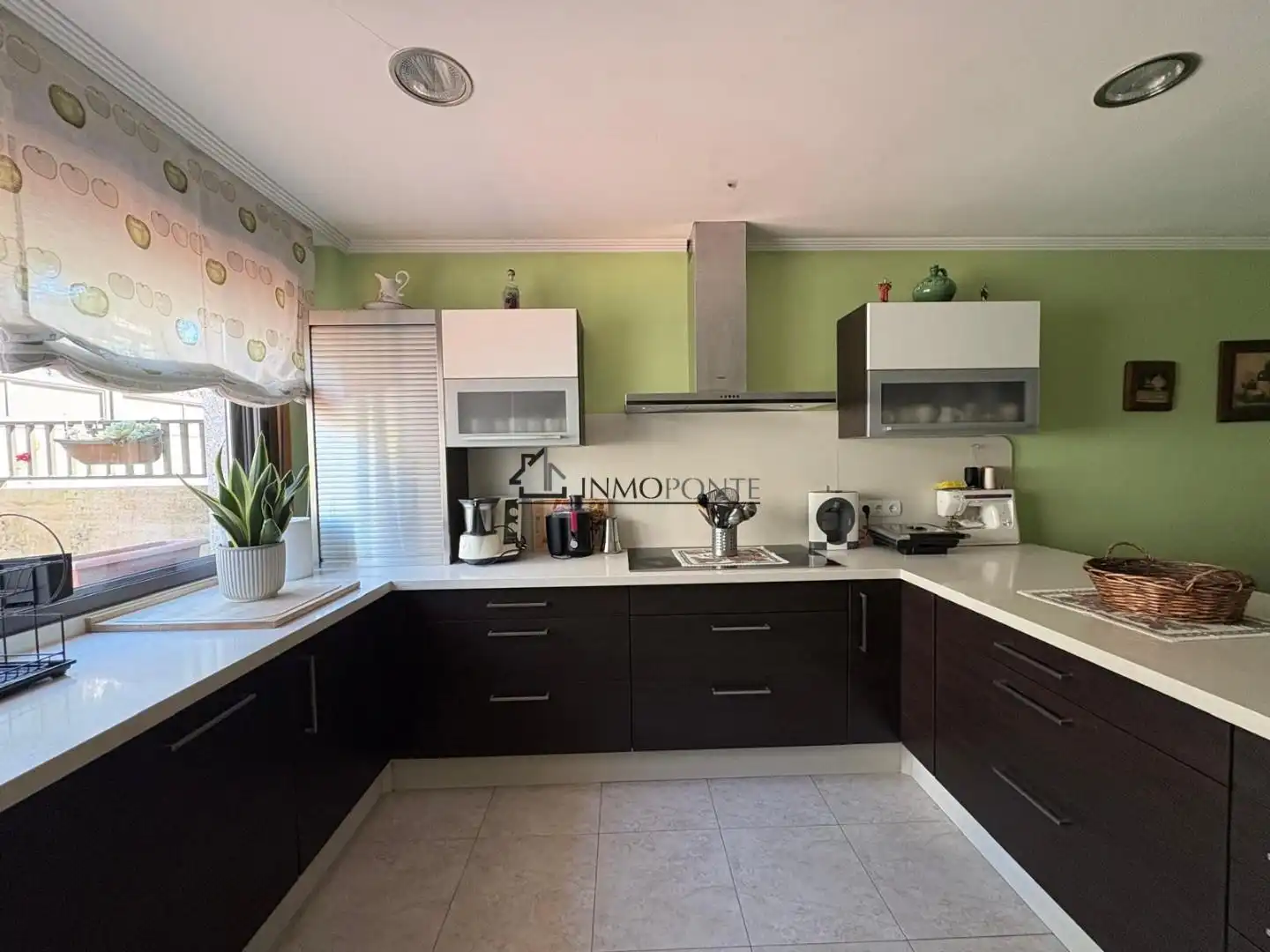 Cocina de Casa adosada en venta en Soutomaior con Calefacción, Jardín privado y Terraza