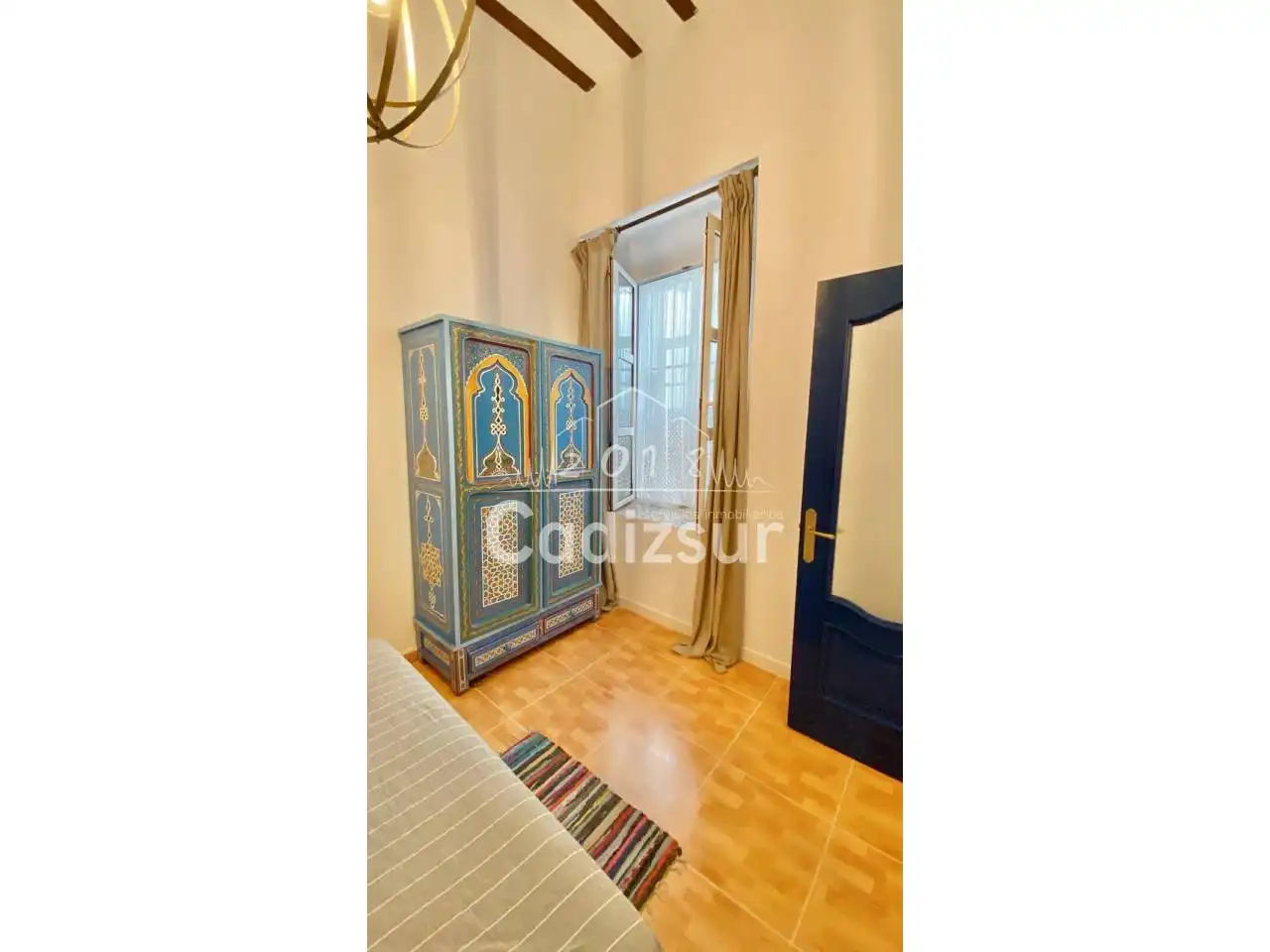 Habitación de Piso de alquiler en Cádiz con Amueblado
