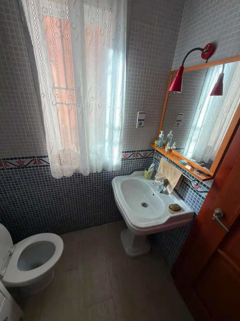Bathroom of Houses for sale in Ontígola  with Air Conditioner, Heating and Private garden