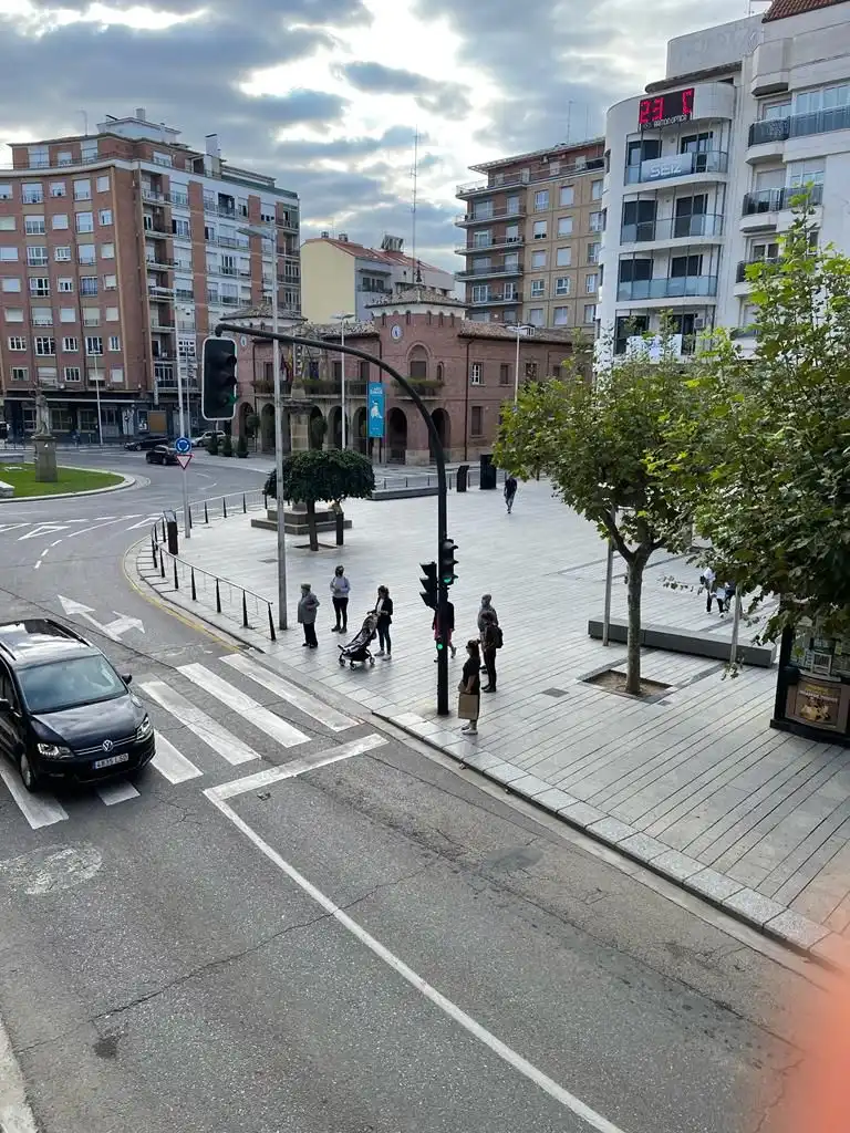 Außenansicht von Wohnung zum Verkauf in Calahorra