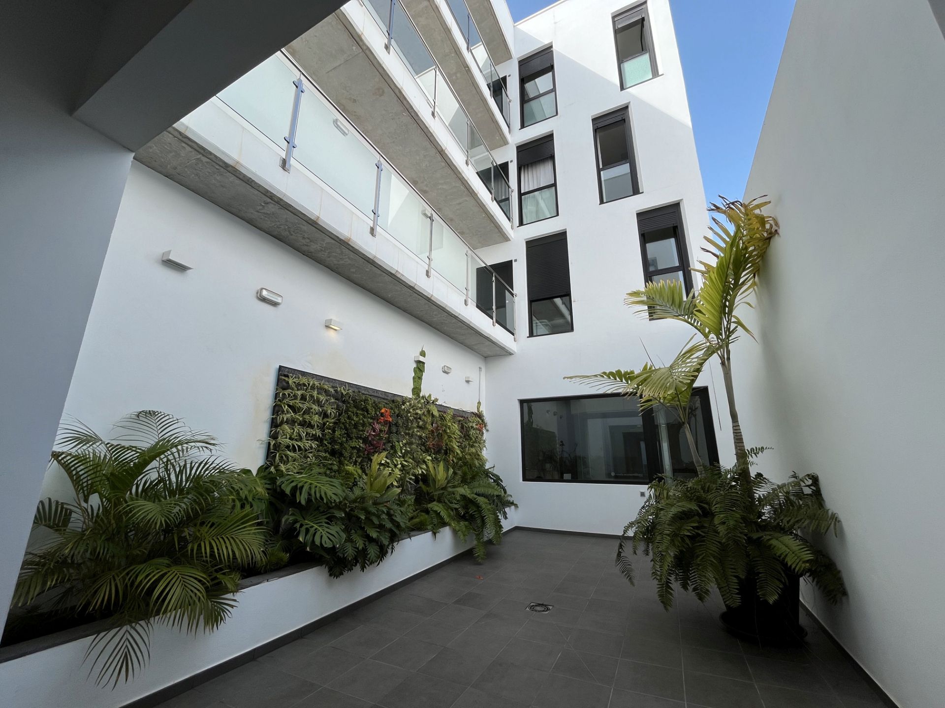 Vista exterior de Piso en venta en Las Palmas de Gran Canaria con Trastero y Amueblado