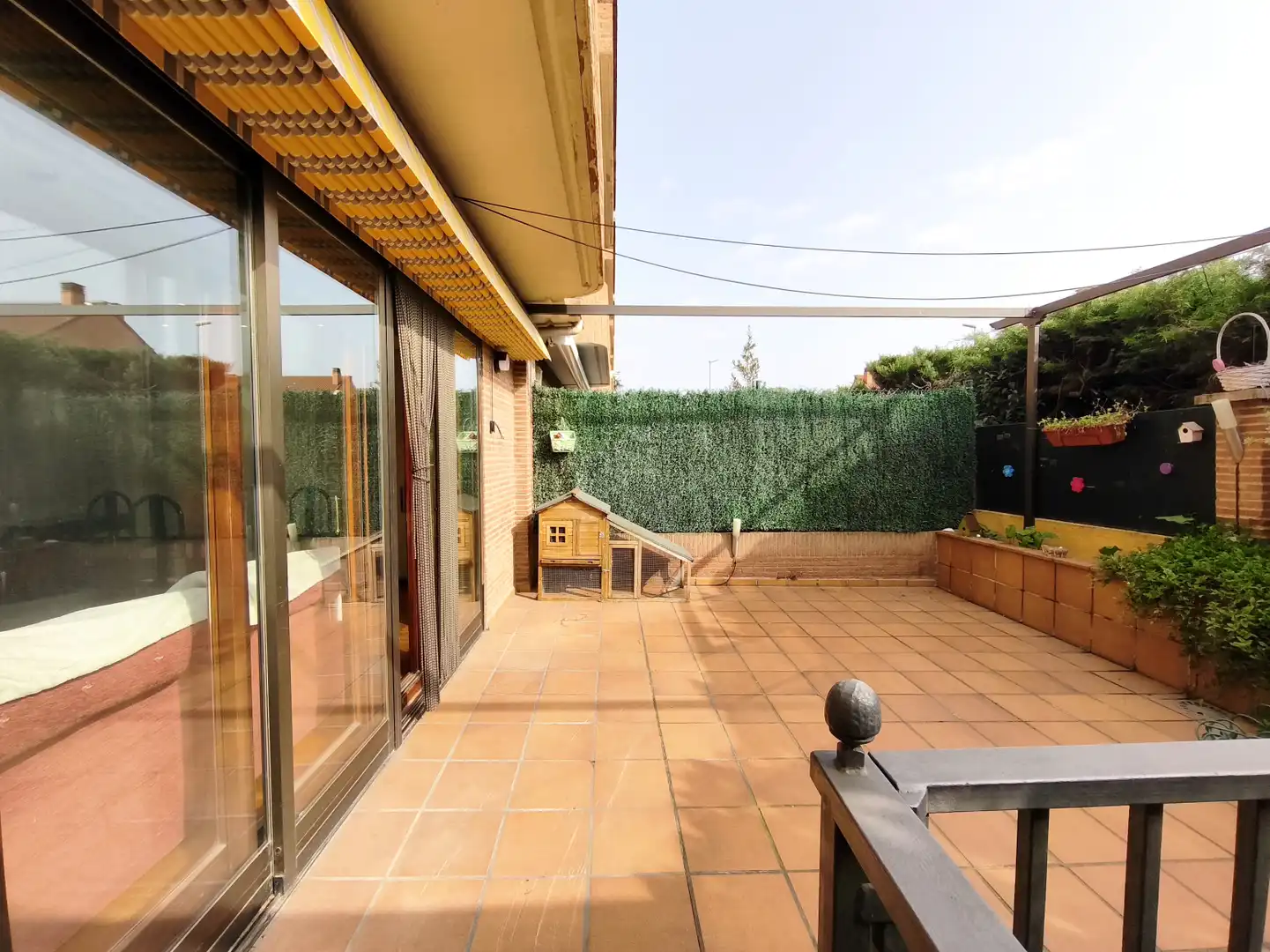 Terrassa de Casa o xalet en venda en  Logroño amb Calefacció, Jardí privat i Parquet