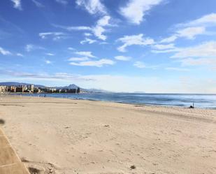 Vista exterior de Pis en venda en El Campello amb Terrassa, Piscina i Balcó