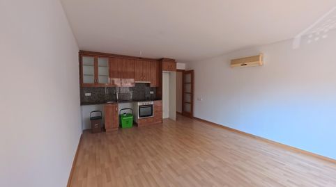 Pis ampli amb balcó, lavabo i aire condicionat a Llinars del Vallès, imatge 2