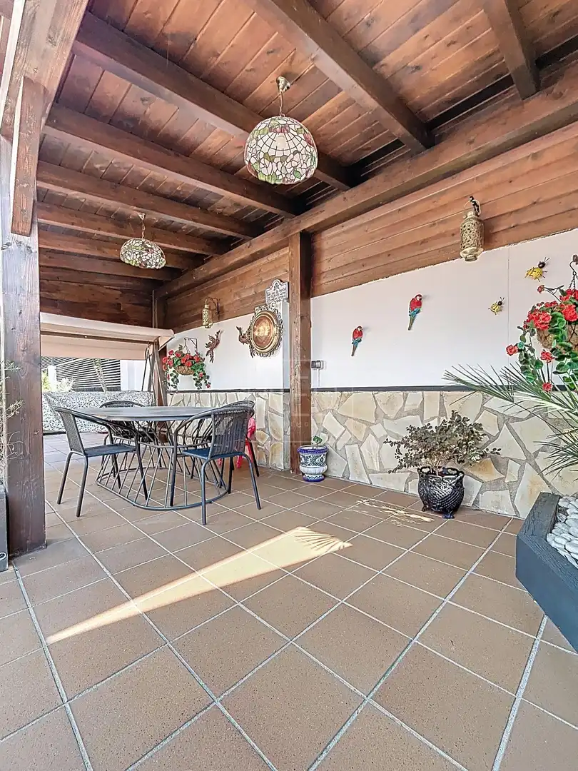 Terraza de Casa o chalet en venta en Vegas del Genil con Aire acondicionado, Jardín privado y Terraza