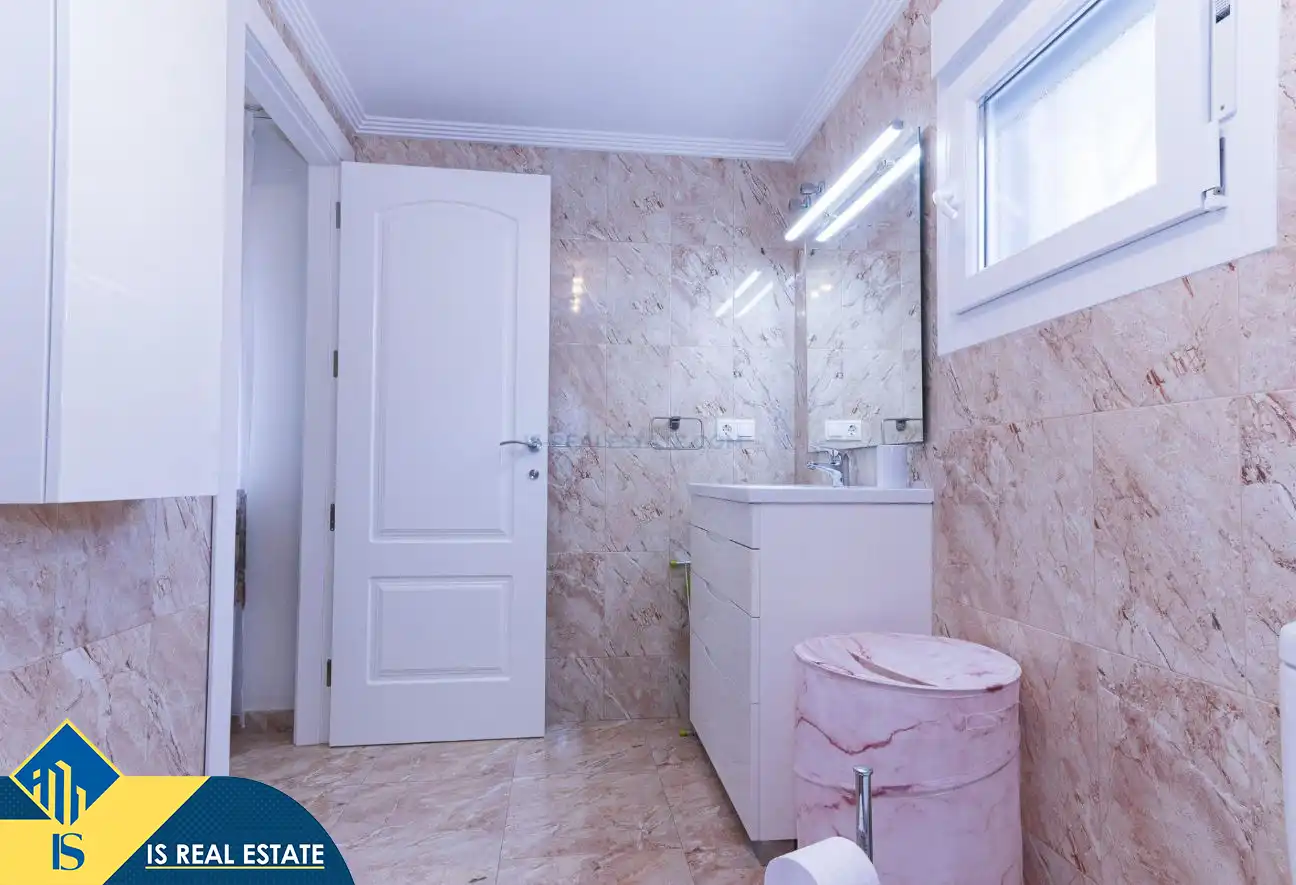 Chalet con terraza en venta en Los Balcones - Los Altos, imagen 14