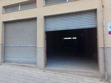 Locale commerciale in vendita a Aspe Centro
