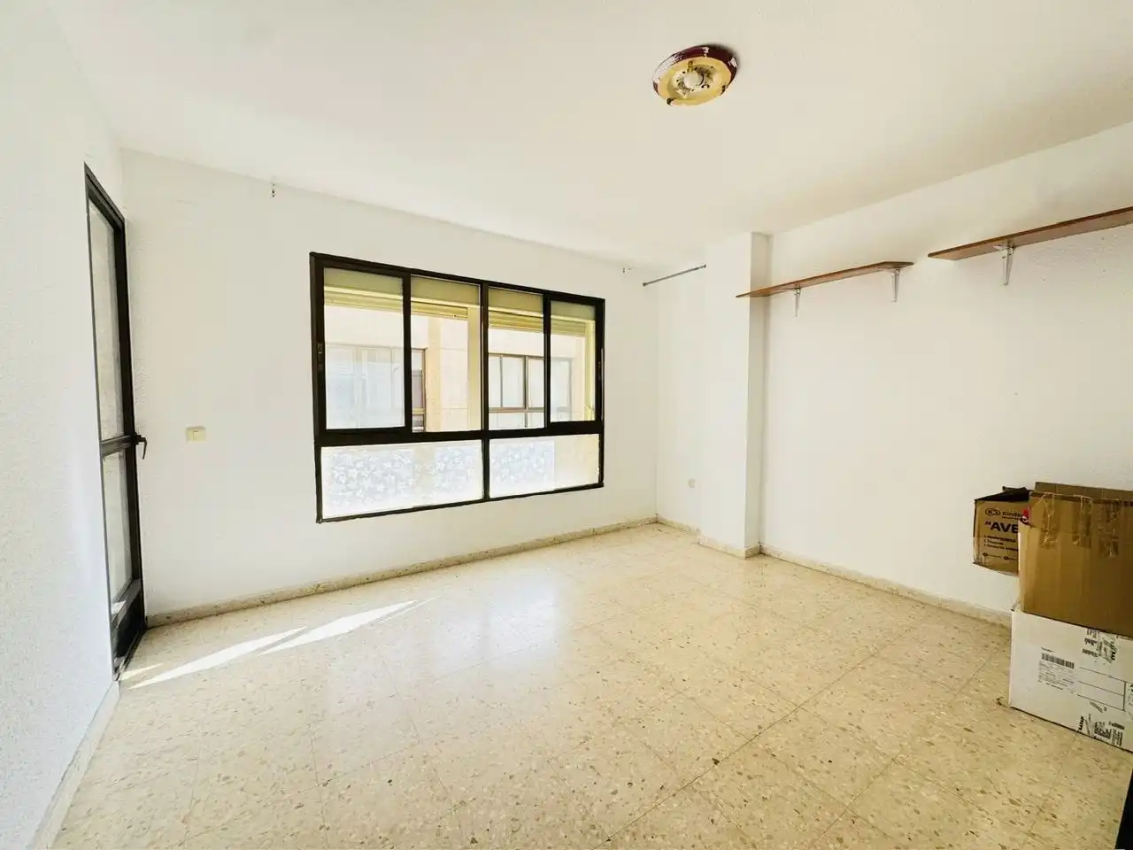Bedroom of Flat for sale in Torrox