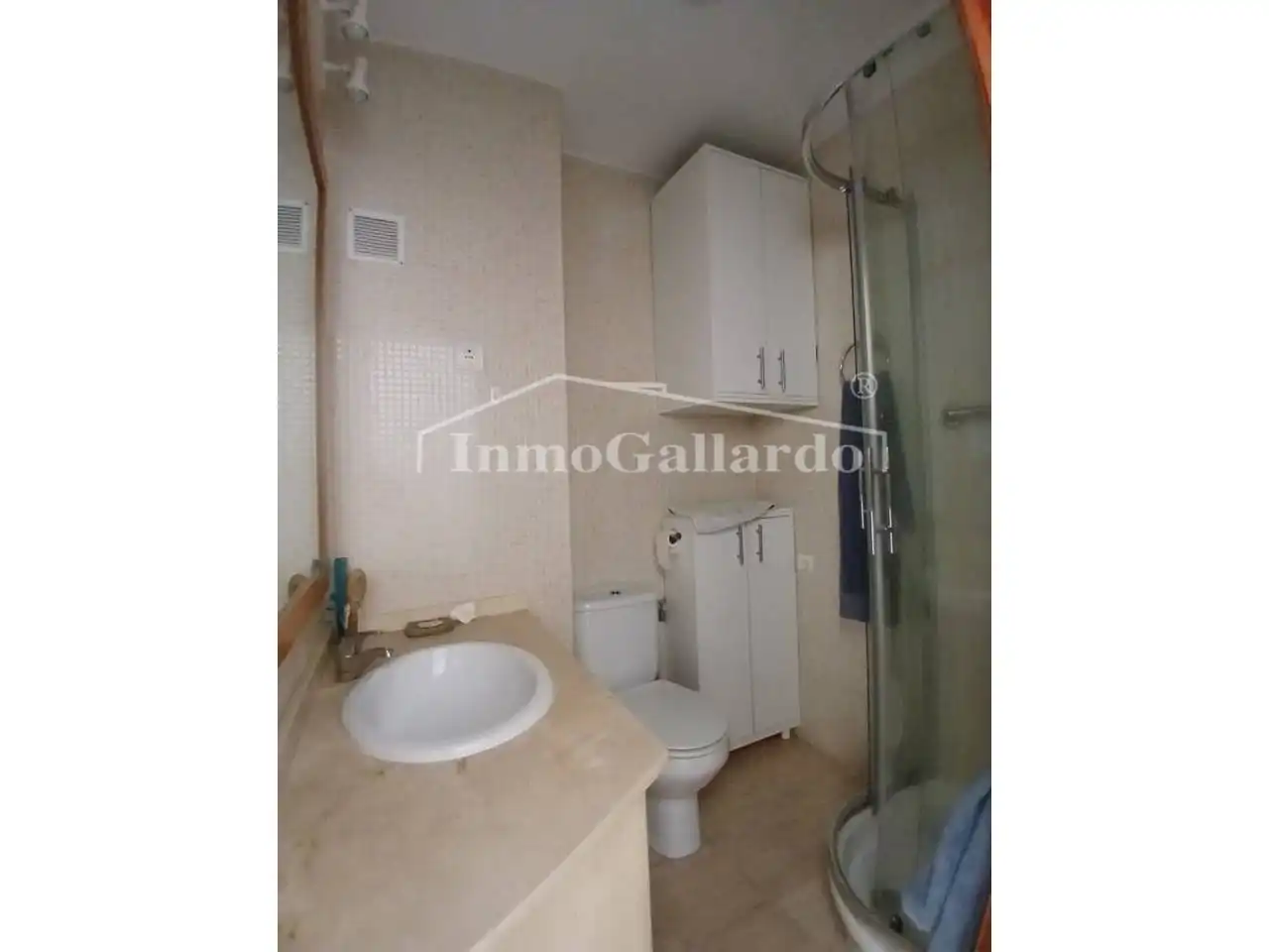 Bathroom of Apartments for rent in Málaga  with Terrace and Furnished