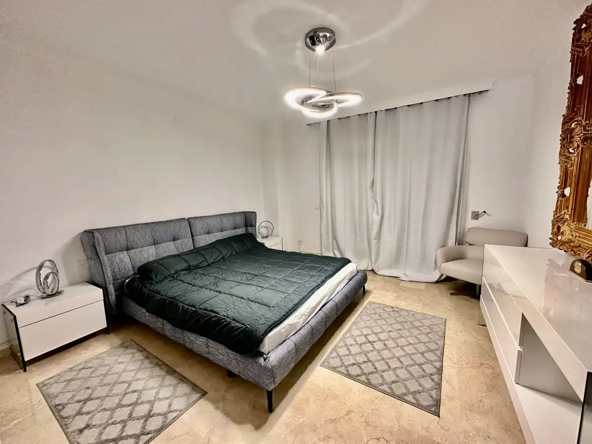 Apartament amb terrassa en venda a Milla de Oro, imagen 19