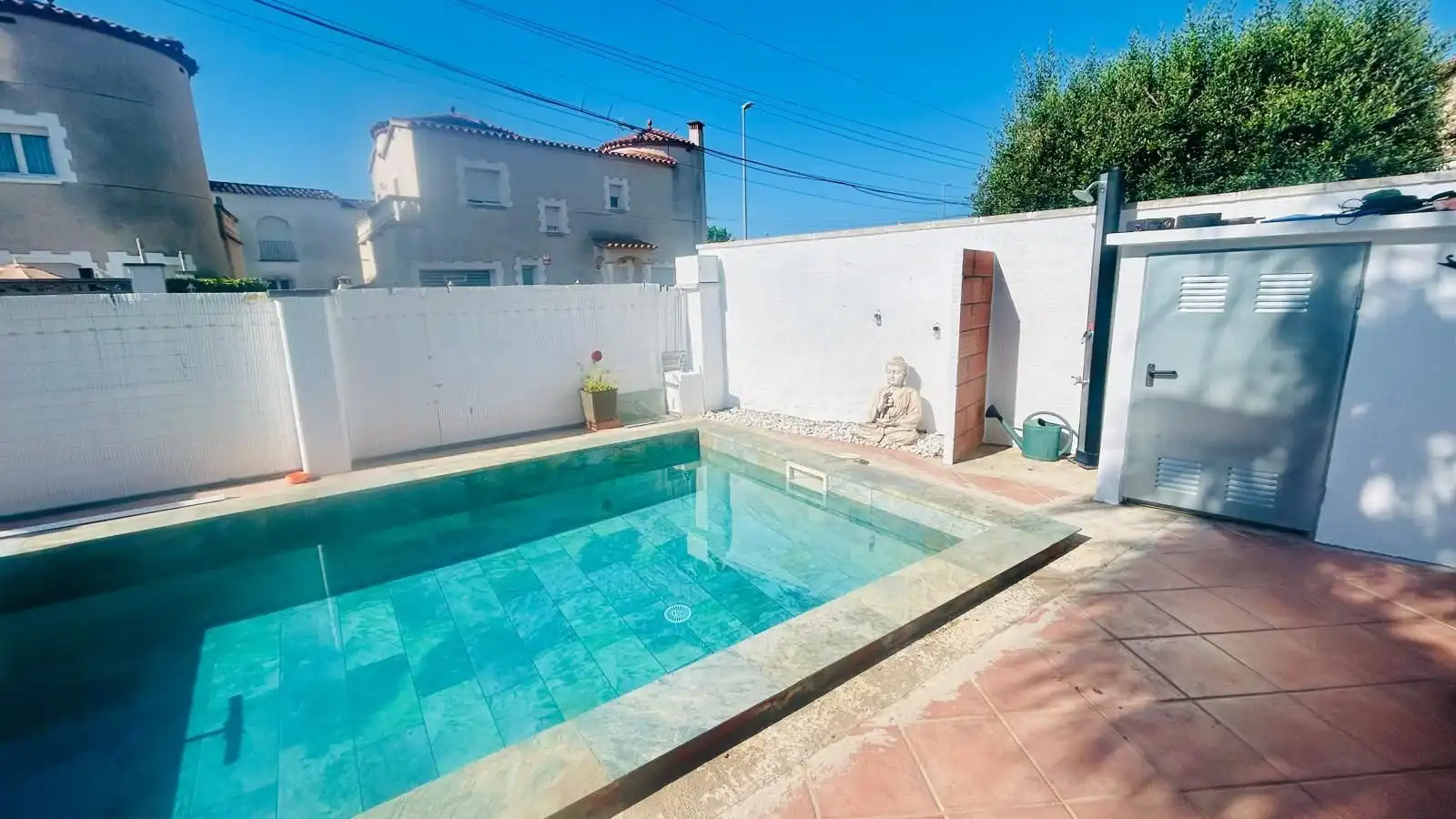 Piscina de Casa o chalet en venta en Empuriabrava con Aire acondicionado, Calefacción y Jardín privado
