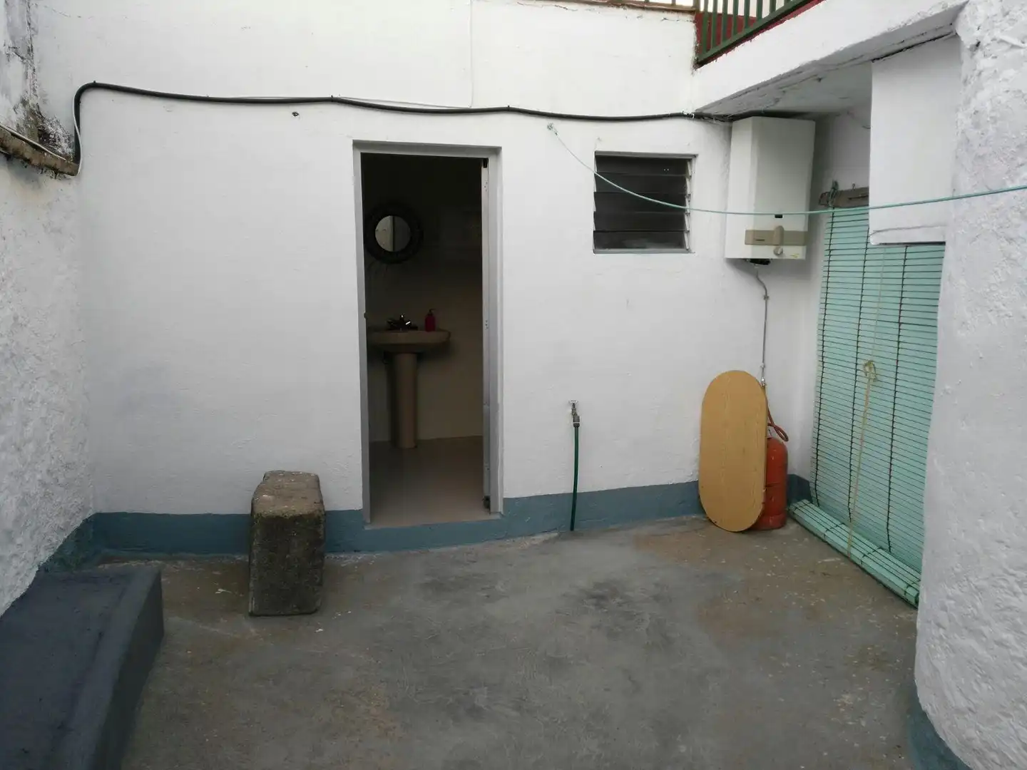 Country homes for sale in Montemolín