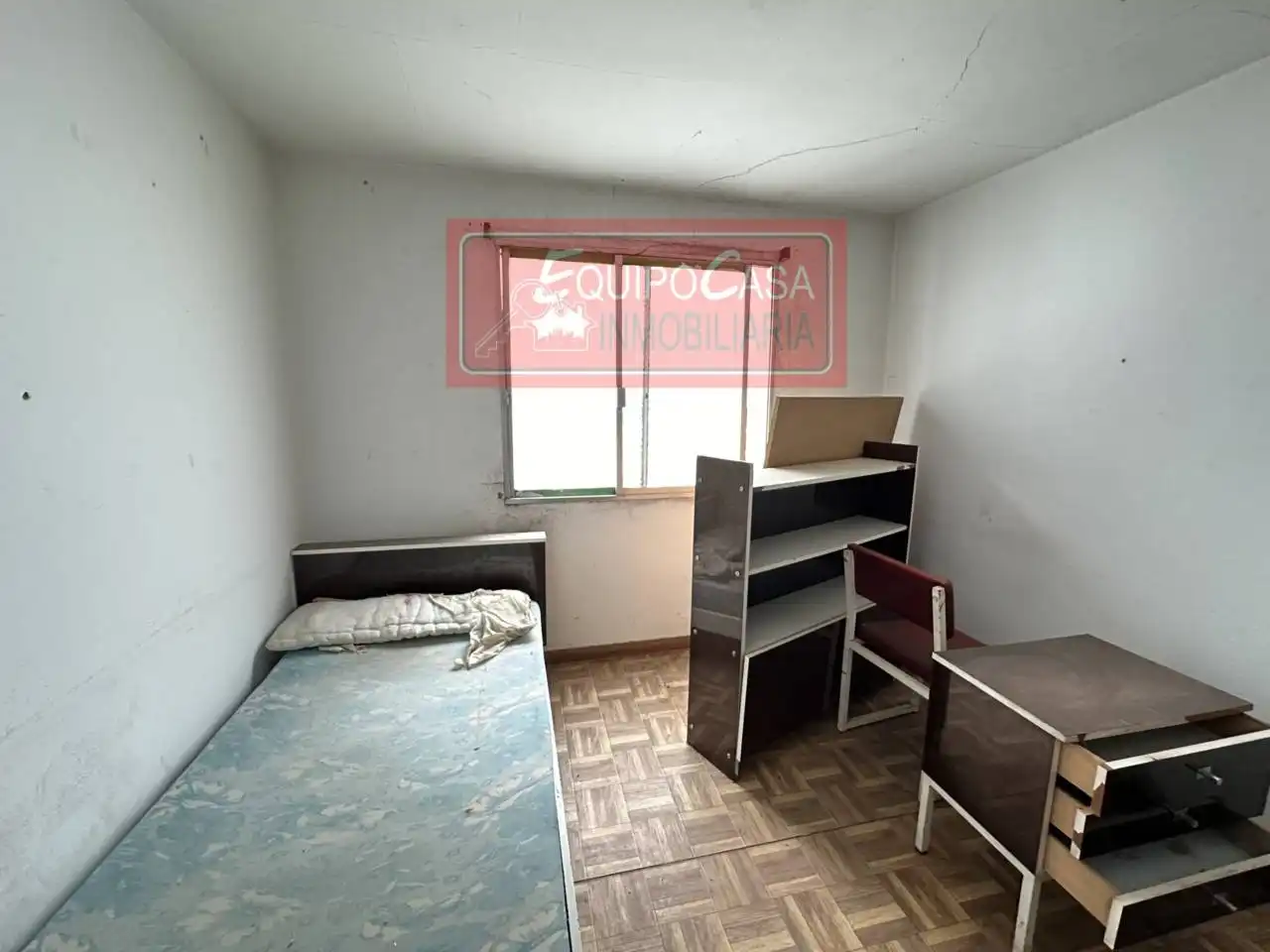 Habitación de Piso en venta en Lugo con Alarma