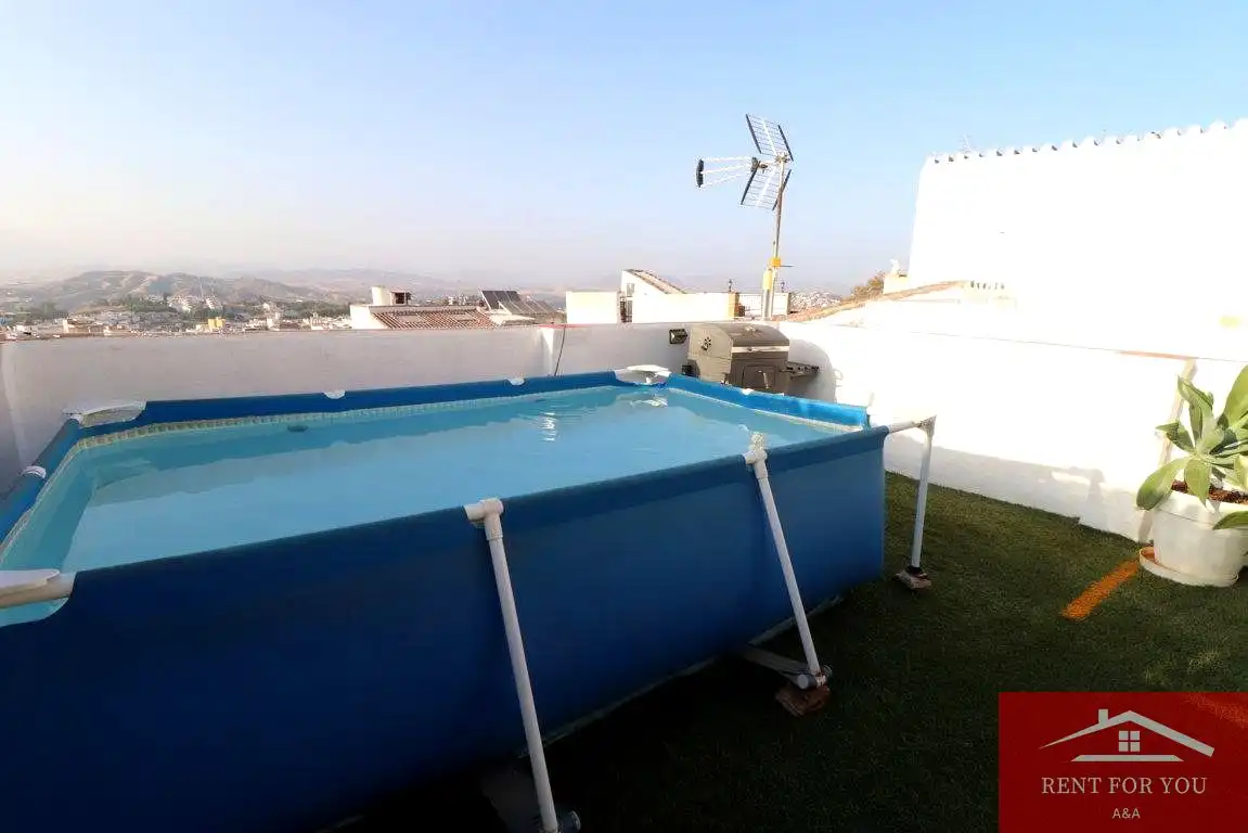 Piscina de Casa o xalet de lloguer en Coín amb Aire condicionat, Terrassa i Moblat