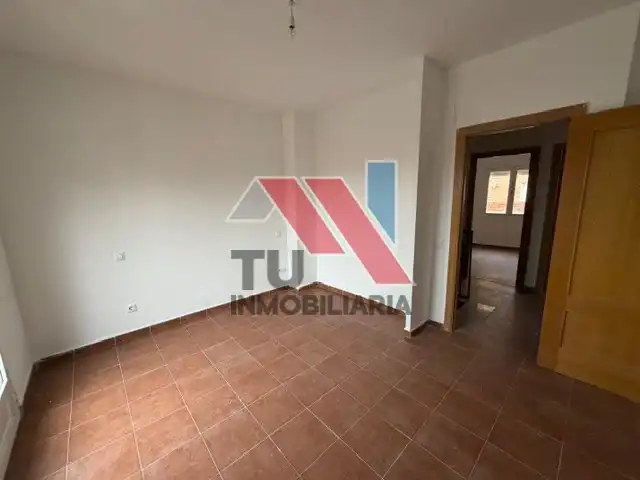 Dormitori de Casa o xalet en venda en Otero amb Calefacció, Jardí privat i Balcó