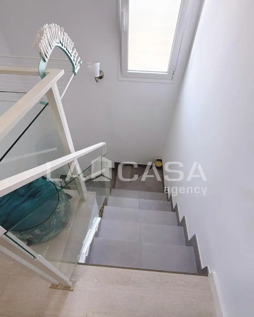 Casa a schiera in vendita a Entrenúcleos, imagen 8