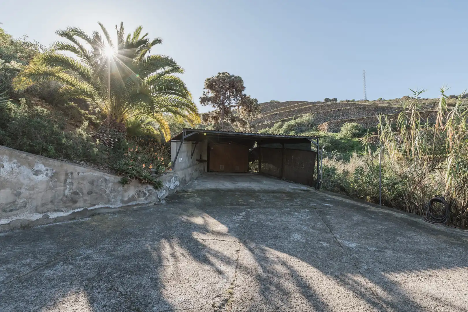 Vista exterior de Casa o xalet en venda en San Juan de la Rambla amb Jardí privat, Parquet i Terrassa